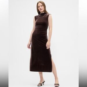 chinese dress ladies GAP Womens Smocked Waist Maxi Dress, Black 1, X-Small Petite at Amazon  Women's Clothing store
